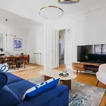 Beautiful Apt - 2Bd 6P - Beaugrenelle